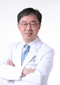Dr. Lee Kang-young