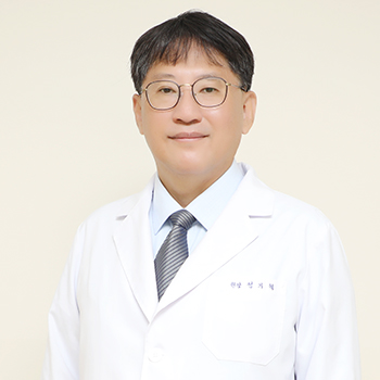 Dr. Eom Ki-hyuk