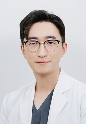 Dr. Pyeon Young-hoon