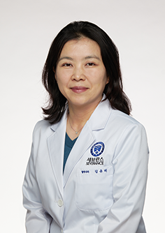 Dr. Kim Yu-ri